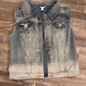 C Established 1946 Embellished Denim Vest | Women’s Small | Button Front